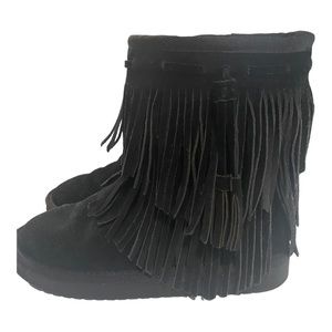 Kids Uggs Koolaburra fringe black suede boots size 3